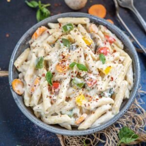 White souse pasta